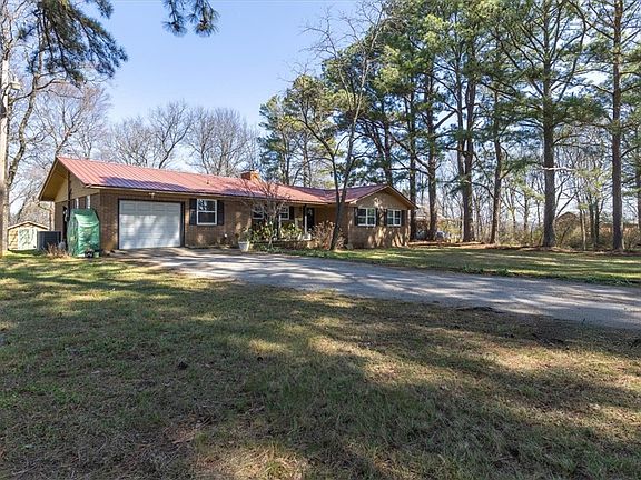 4th image of 14497 Mountain Rd