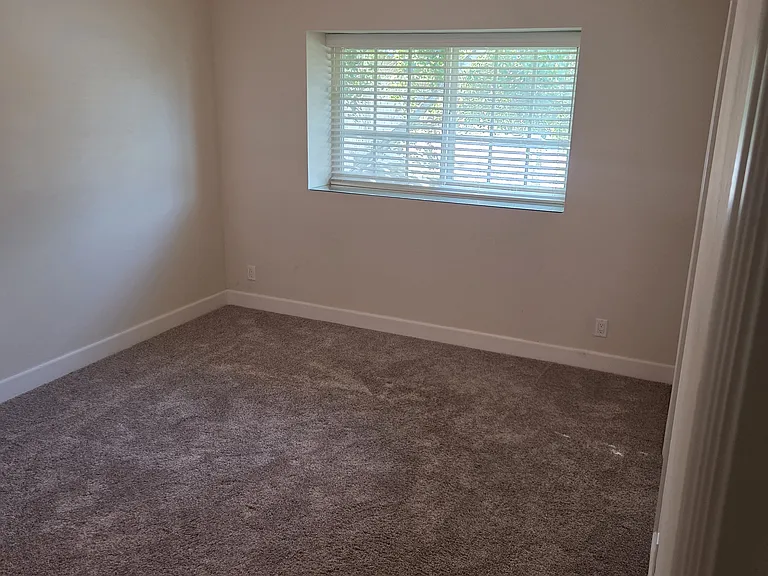 17332 Casa Hermosa Dr — Photo 1