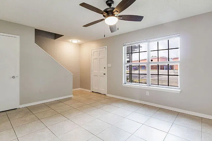 6240 Lanier Dr — Photo 19