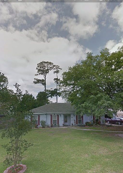 1st image of 1550 N Chateau Cir