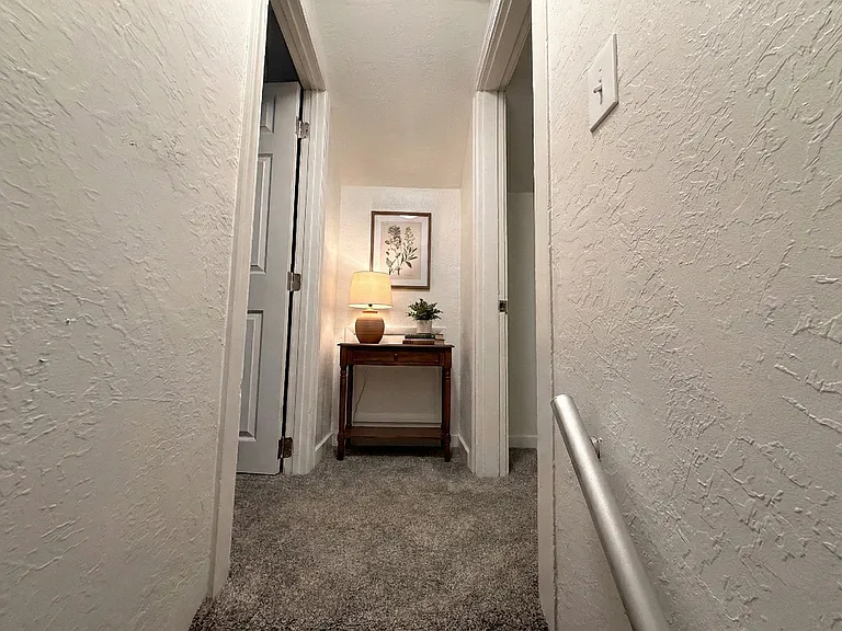 710 Locust St #708 — Photo 3