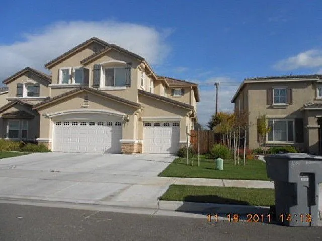 1600 Dusty Miller Ln photo 1
