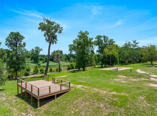 950 Robson St, Columbus, TX 78934