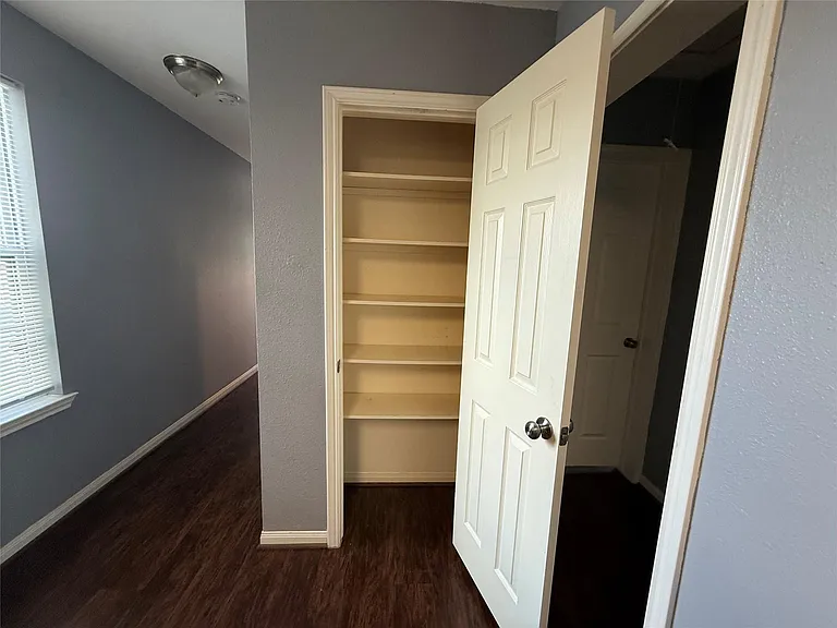 2308 Auburndale St #5 — Photo 10