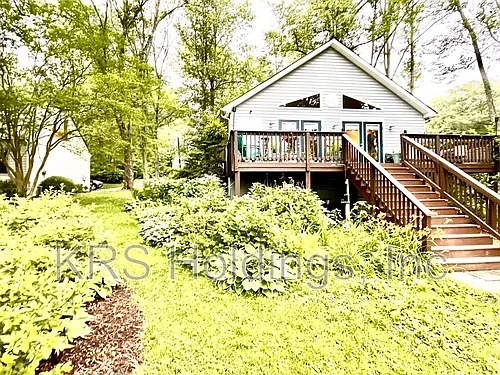 477 Westwood Rd Photo 1