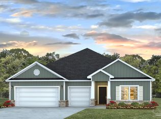 5567 Briset St, Milton, FL 32583