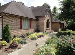 505 Fairway Ridge Rd, Salisbury, NC 28146