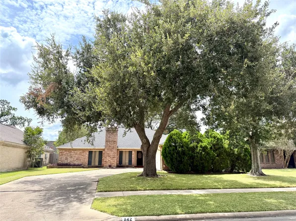 842 Rolling Mill Dr, Sugar Land, TX 77498