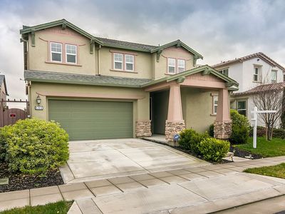 686 N Museo Dr, Mountain House, CA, 95391