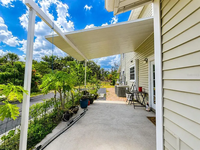 2515 16th Avenue Dr E — Photo 6