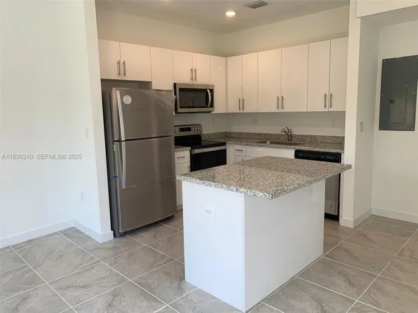 25338 SW 135th Ave #107, Homestead, FL 33032