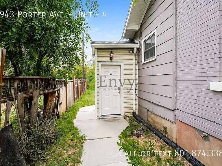 2943 Porter Ave #4 — Photo 4