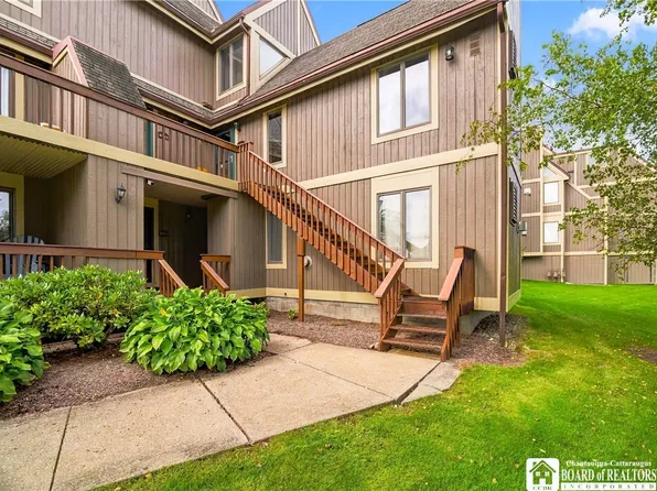 4458 Old Road Camelot #6-204, Clymer, NY 14724