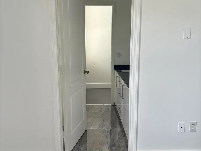 254 Riverwalk Cir #254 — Photo 11
