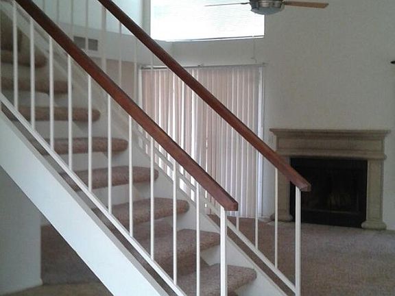 Stairway two the second flr