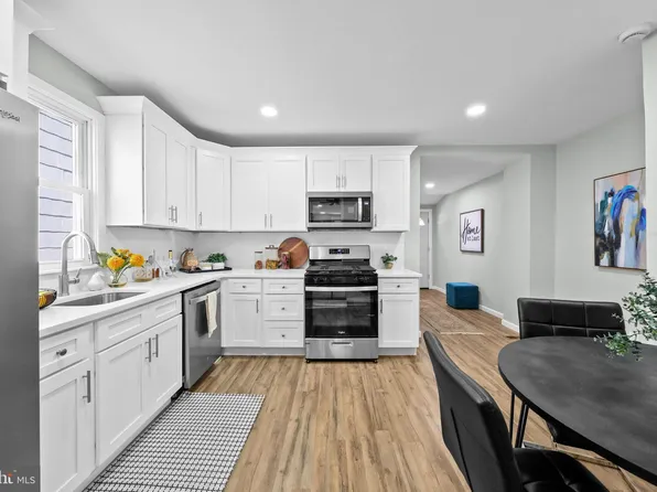 25 Budd St, Mount Holly, NJ 08060