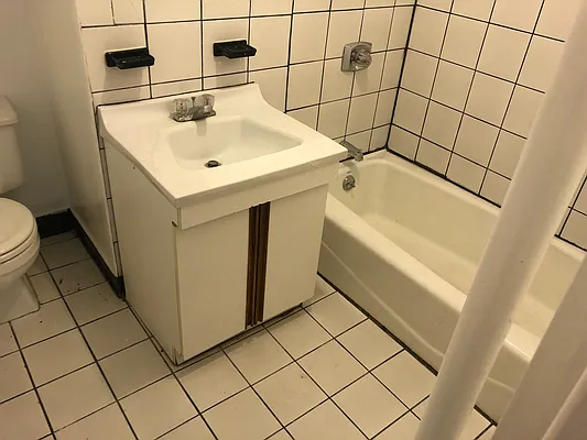 Rented by Banaco Property Group LLC | media 15