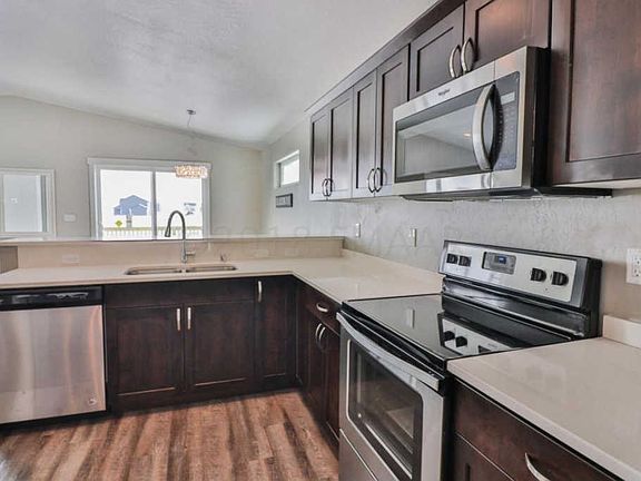 4th image of 1213 44th Ave S