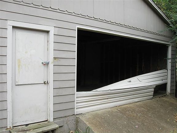 3679 Irma St, Memphis, TN 38127