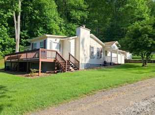 57 Melody Ln, Maggie Valley, NC 28751