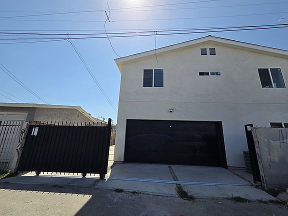 3rd image of 8722 Denver Ave #8722