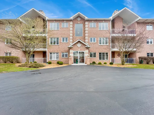 11535 Settlers Pond Way Unit 3C, Orland Park, IL 60467