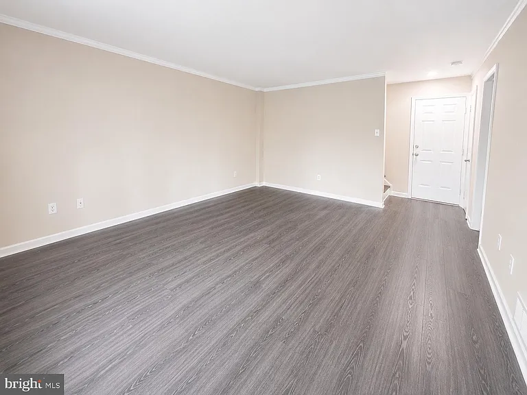 84 Andover Ct — Photo 21