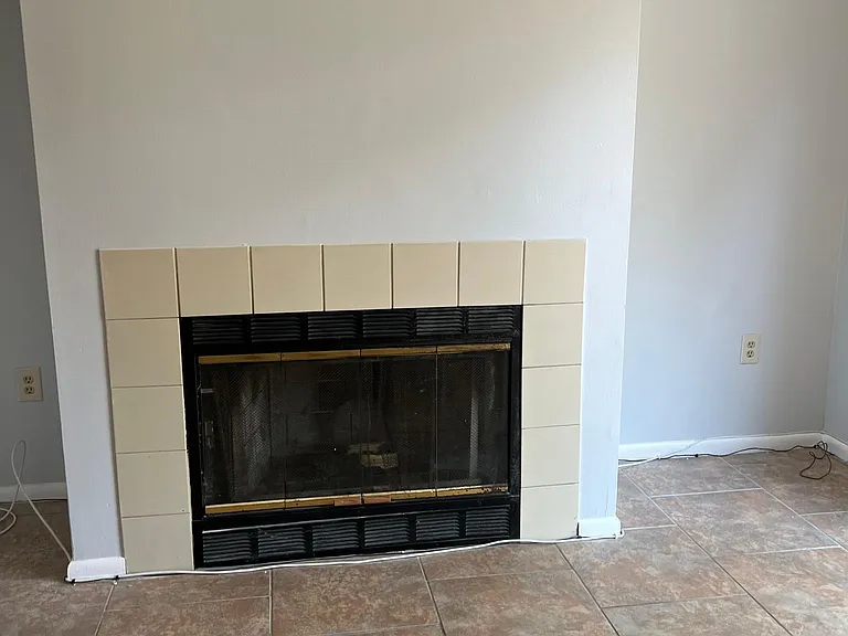 209 Hampshire Dr #209 — Photo 13