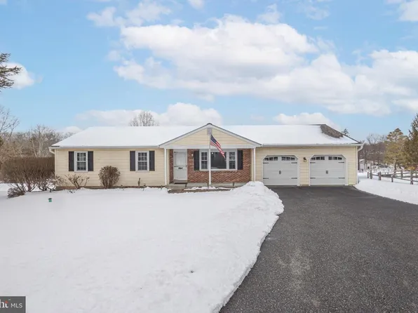 439 Brookside Dr, Perkasie, PA 18944