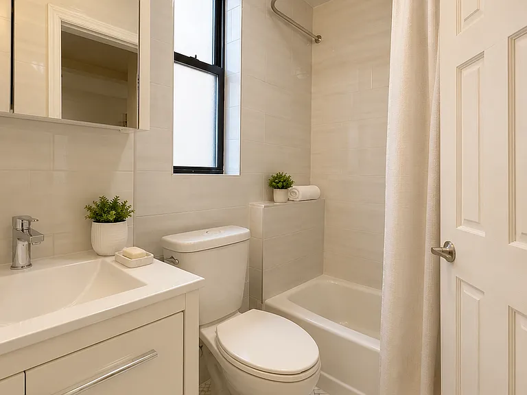 675 W End Ave #10A — Photo 5