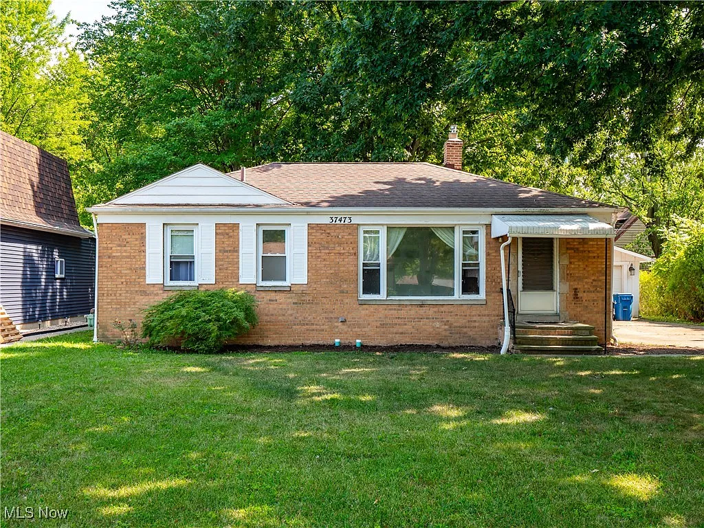 37473 Carleen Ave photo 1