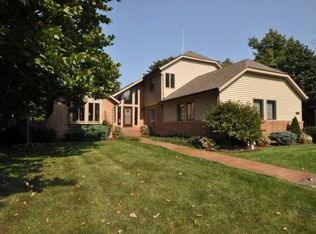 24609 Delwood St, Harrison Township, MI