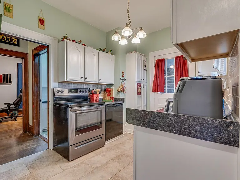 712 Haynes St — Photo 29