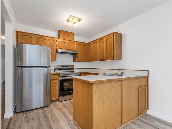 4th image of 19249 Hammond Rd #7