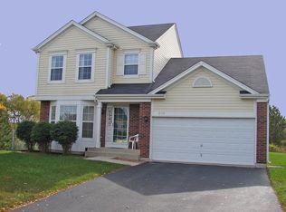 2175 N Pheasant Ridge Ct, Round Lake Beach, IL 60073