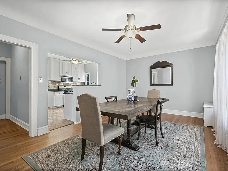 906 Oakton St #2 — Photo 10