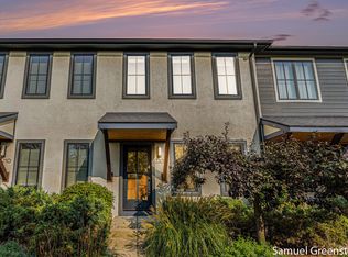 2206 New Town Dr NE, Grand Rapids, MI 49525