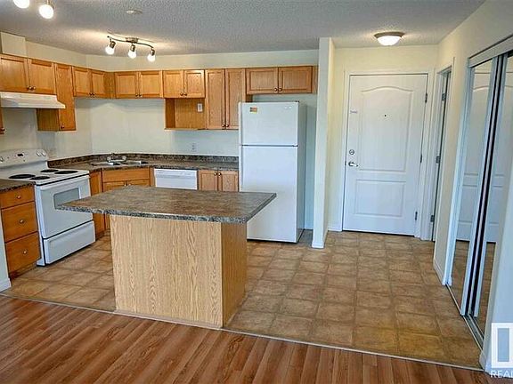 2nd image of 330 Clareview Station Dr NW #1223