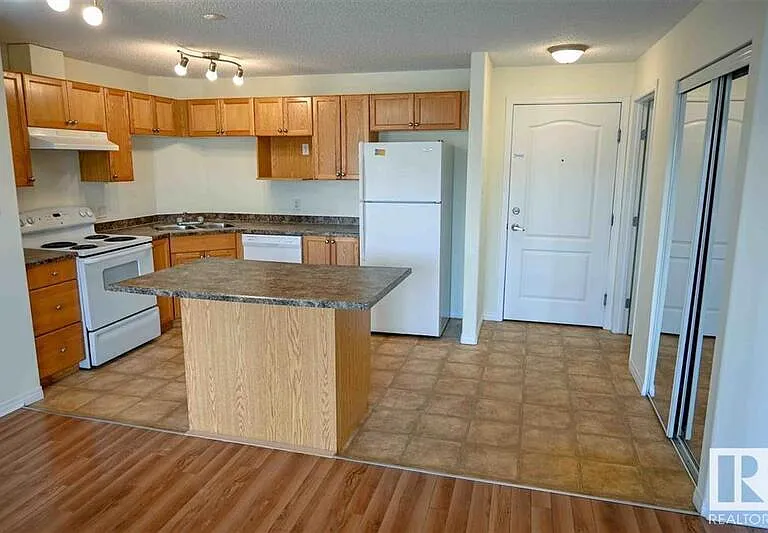 330 Clareview Station Dr NW #1223 — Photo 2