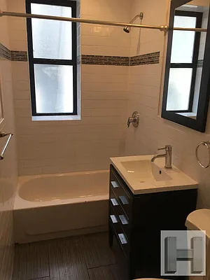 Rented by Harlem Lofts | media 32