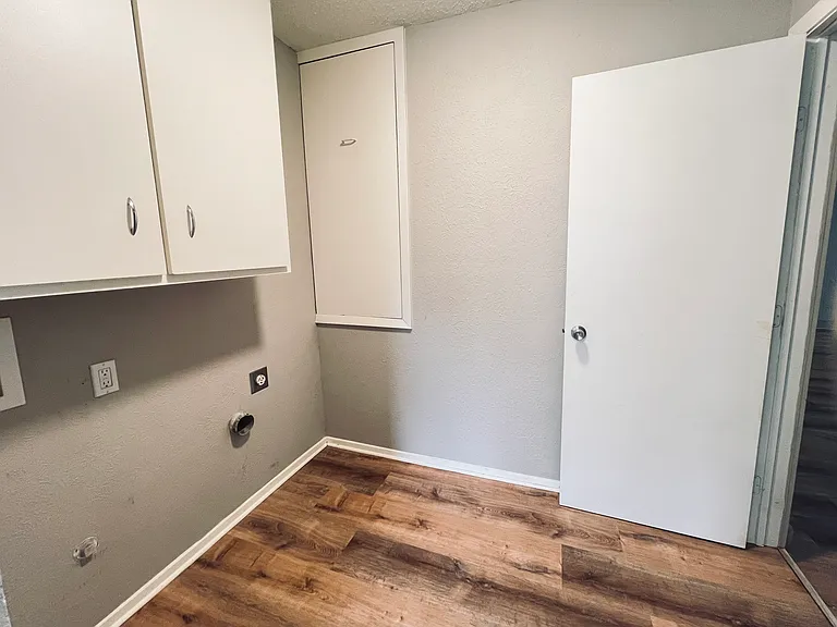 2102 Richwood Dr — Photo 26