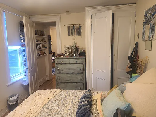 Rented by Douglas Elliman | media 4