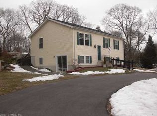 268 Briar Hill Rd, Groton, CT 06340