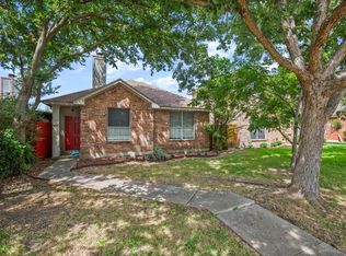 805 W Black Locust Dr, Pflugerville, TX 78660
