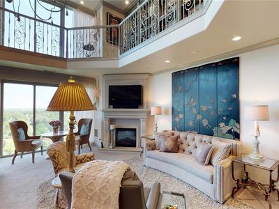 1900 E Girard Pl APT 1101, Englewood, CO, 80113