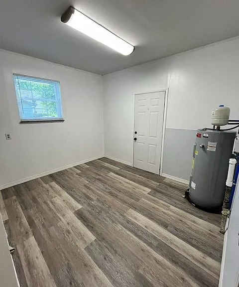 318 Cedar Springs Rd — Photo 16
