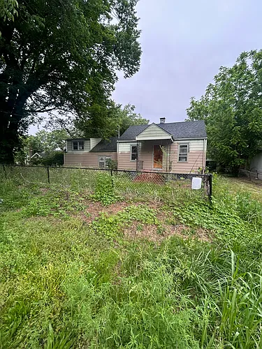 17 Cahokia St Photo 1