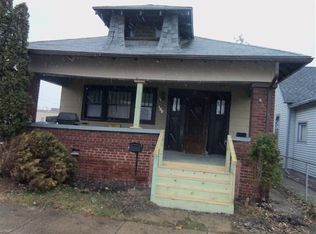 104 N 18th St, Terre Haute, IN 47807