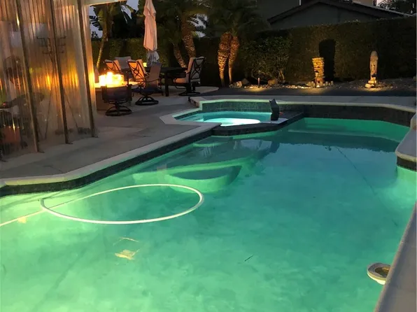 8282 Tyler Cir, Huntington Beach, CA 92646