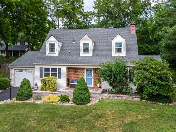 215 Colwyn Ter, West Chester, PA 19380